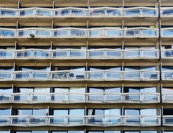 What Are the Key Features of Age-Friendly Urban Residential Design?